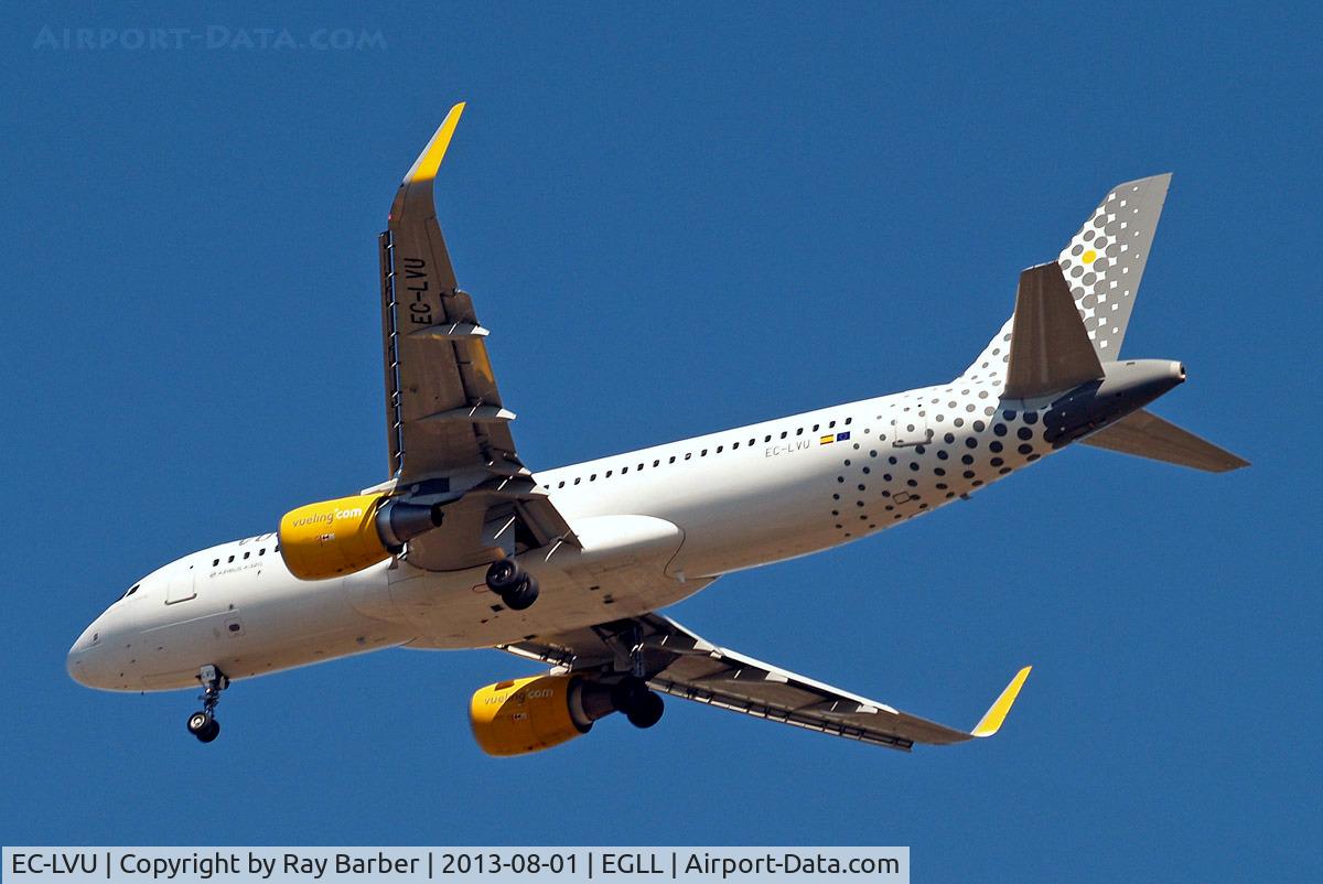 EC-LVU, 2013 Airbus A320-214 C/N 5616, Airbus A320-214[SL] [5616] (Vueling Airlines) Home~G 01/08/2013. On approach 27R.