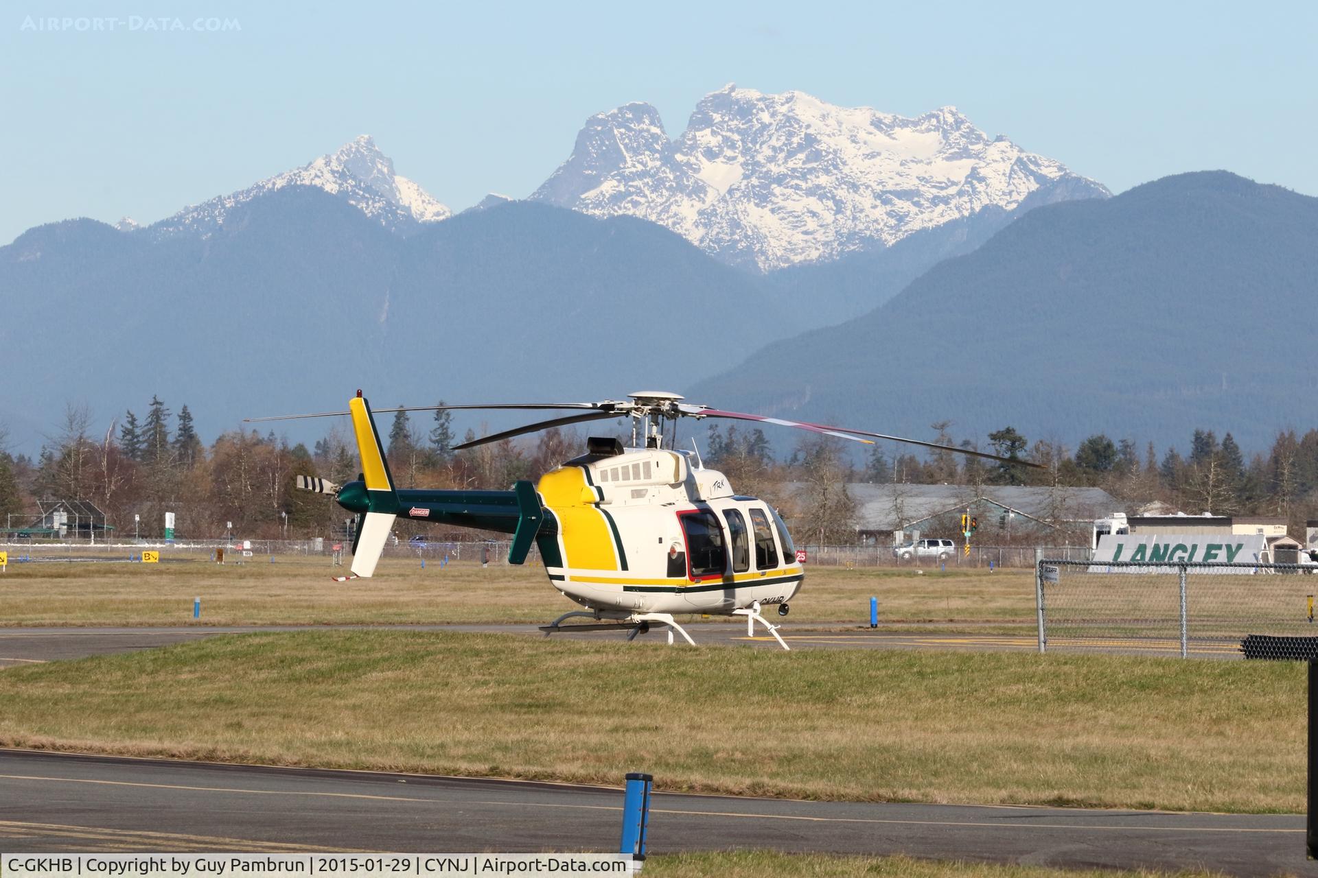 C-GKHB, 2009 Bell 407 C/N 53976, Parked