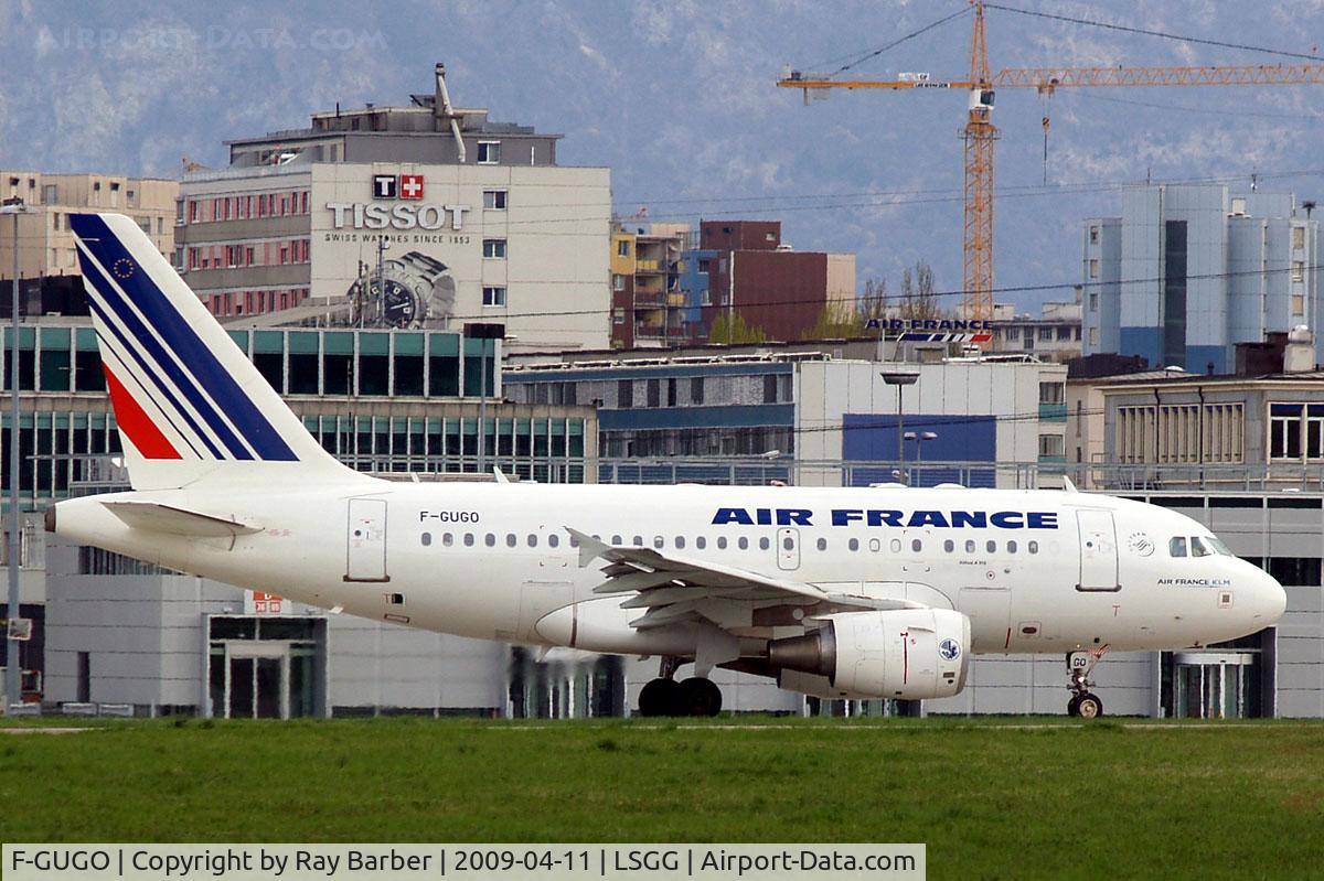 F-GUGO, 2006 Airbus A318-111 C/N 2951, Airbus A318-111 [2951] (Air France) Geneva~HB 11/04/2009