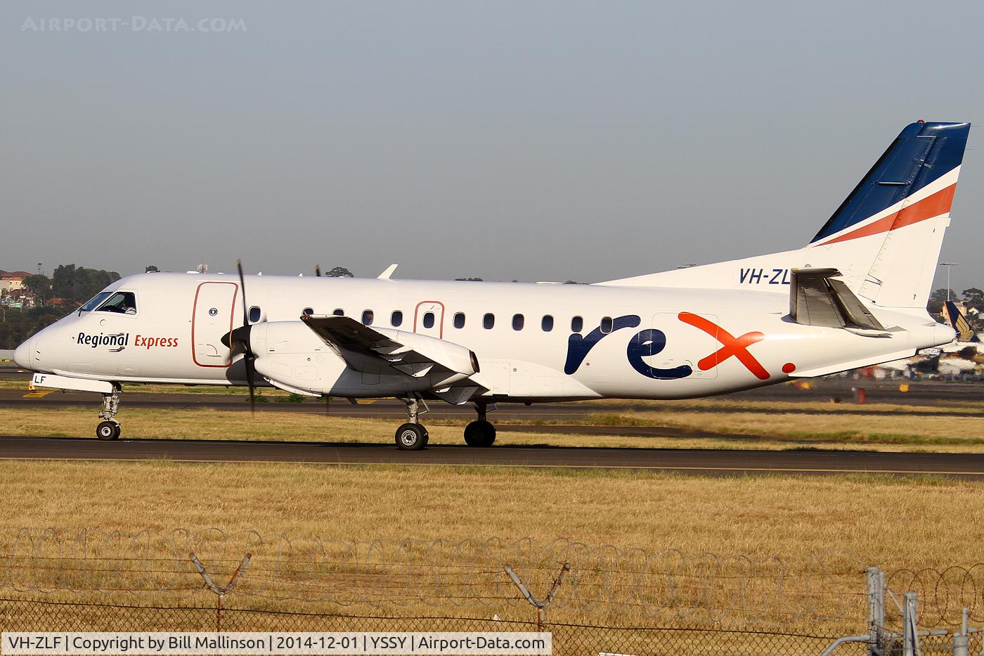 VH-ZLF, 1995 Saab 340B+ C/N 340B-374, taxiing to 34R