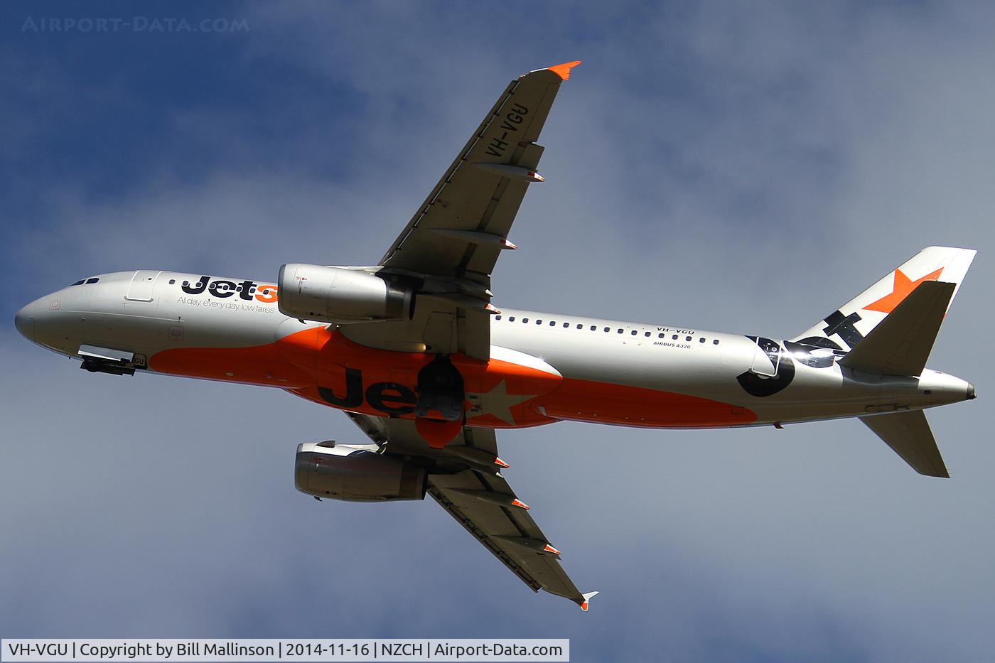 VH-VGU, 2010 Airbus A320-214 C/N 4245, away from 02