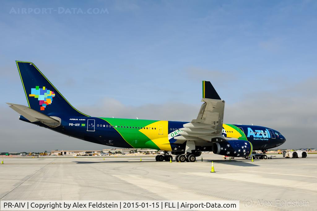 PR-AIV, 2003 Airbus A330-243 C/N 532, Ft. Lauderdale