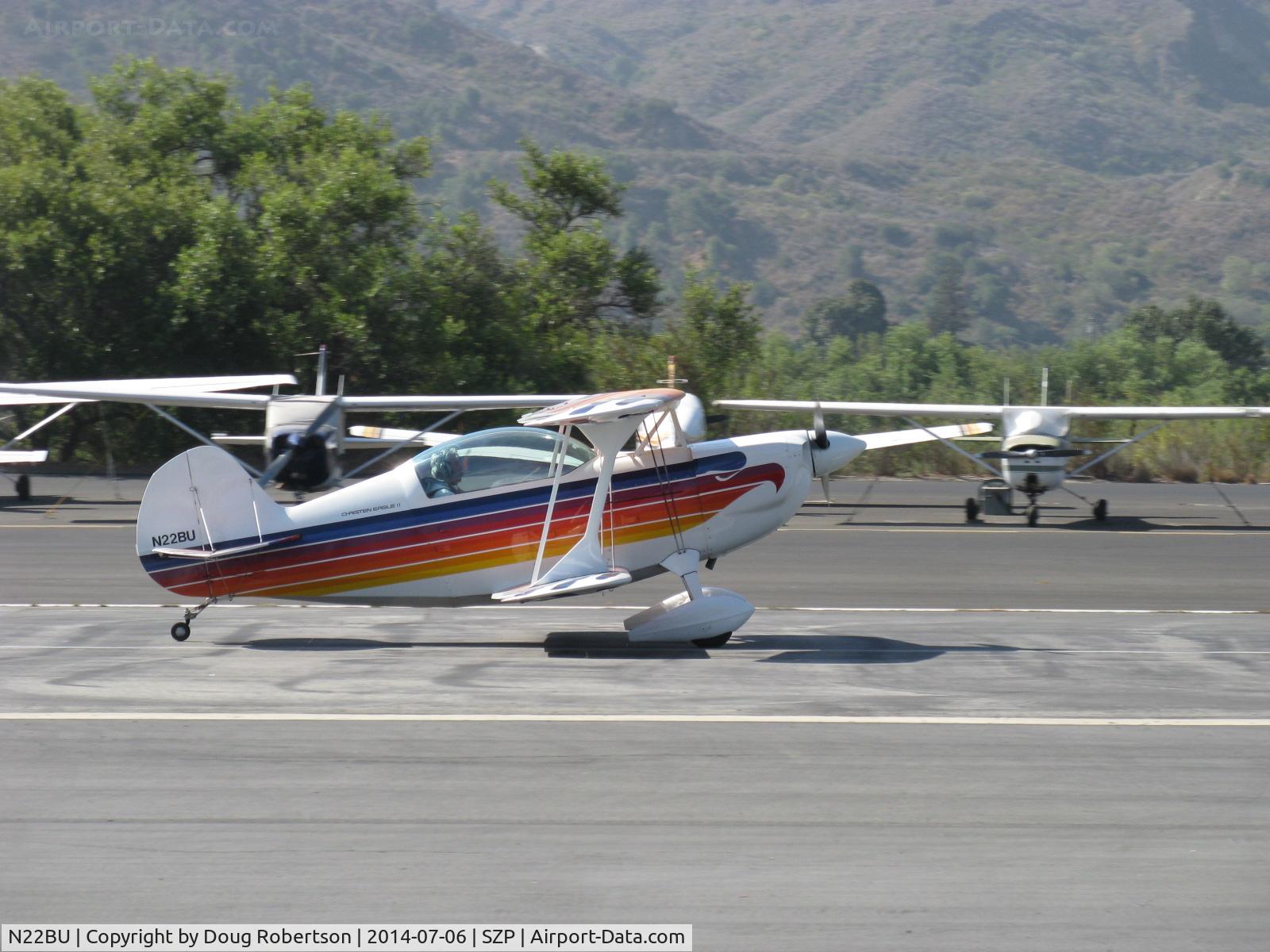 N22BU, 1987 Christen Eagle II C/N BRUNER 0001, 1987 Bruner/Ulmer CHRISTEN EAGLE II, Lycoming AEIO-360 180 Hp, Experimental class aerobatic bipe, landing roll Rwy 22