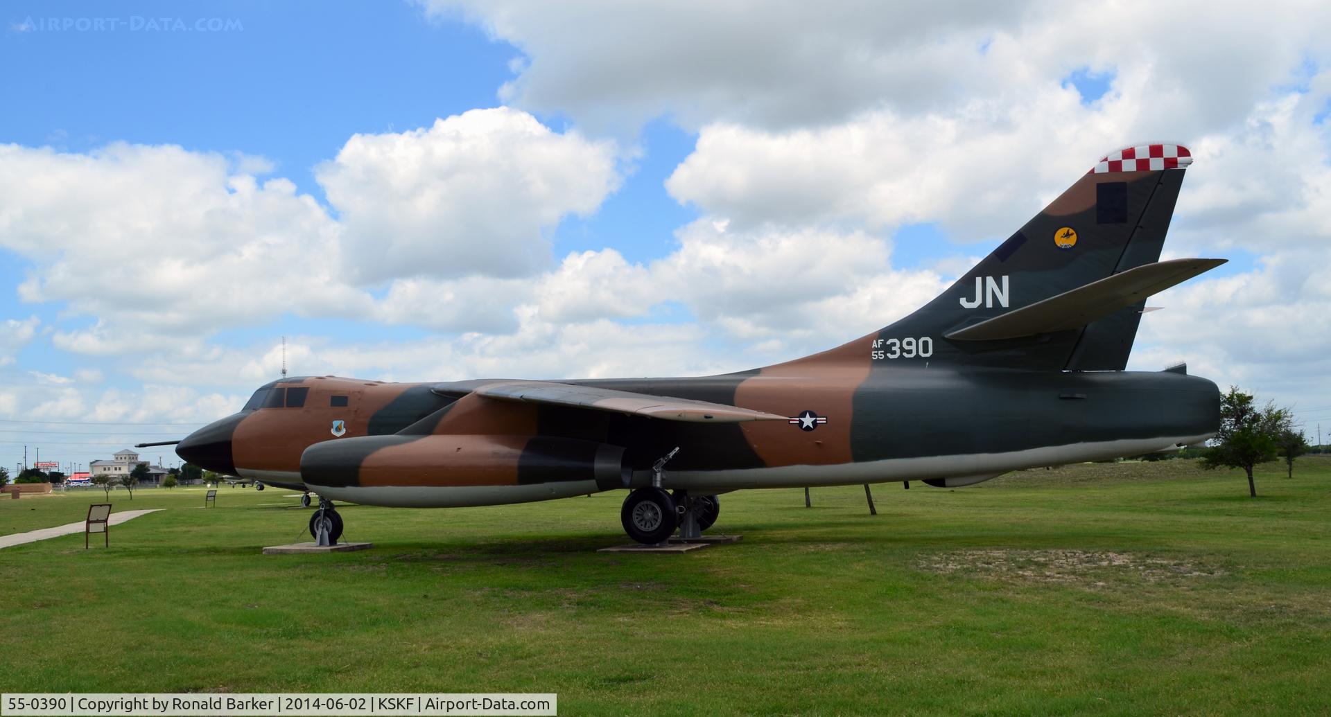 55-0390, Douglas JWB-66D Destroyer C/N 45022, LMTC TX