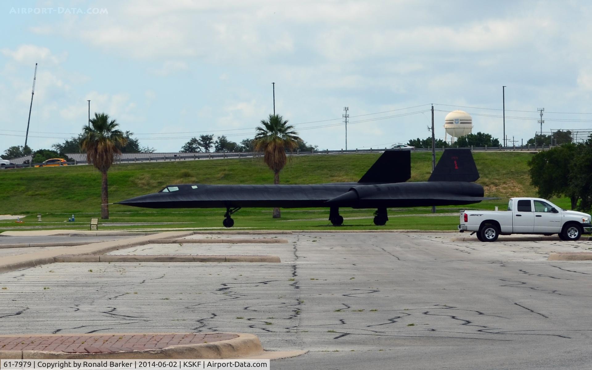 61-7979, Lockheed SR-71A Blackbird C/N 2030, LMTC Parade Field