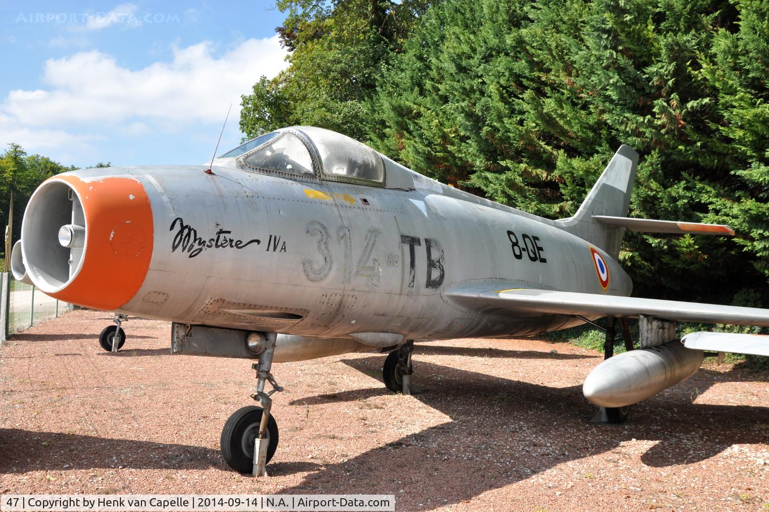 47, Dassault Mystere IVA C/N 47, Dassault Mystère IVA of the French Air Force at the Chateau de Savigny aircarft museum. Strange habit of this museum to paint different codes on their aircraft.