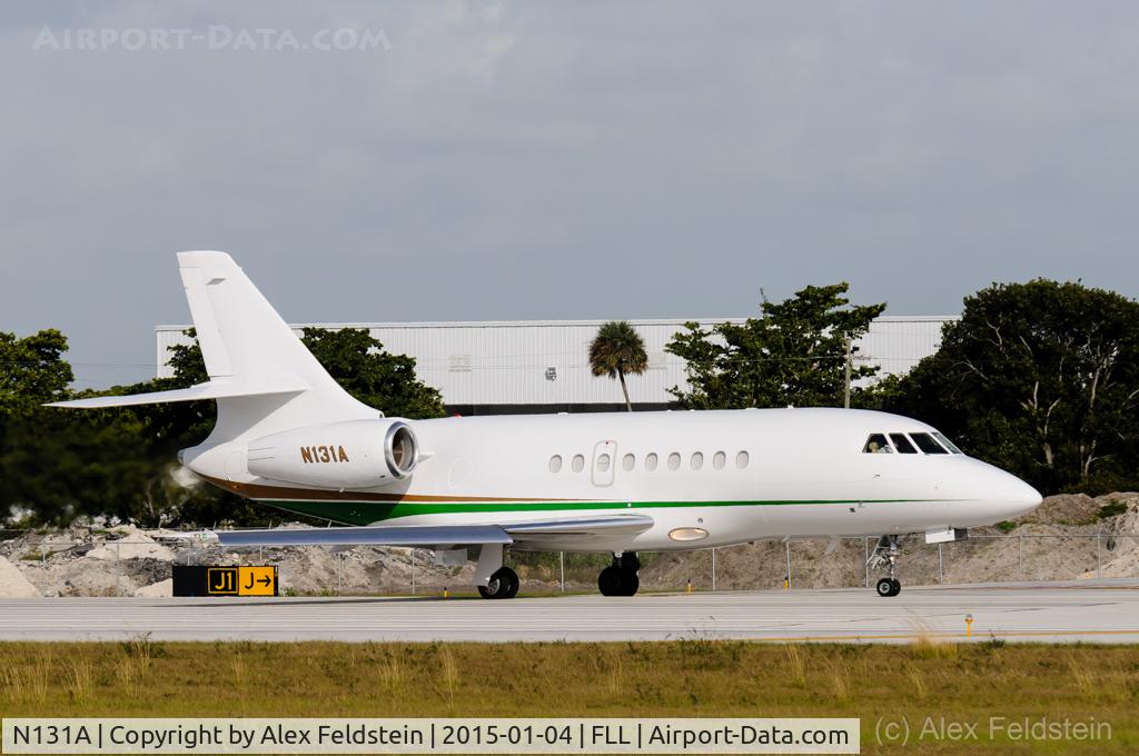 N131A, 2004 Dassault Falcon 2000EX C/N 040, Ft. Lauderdale