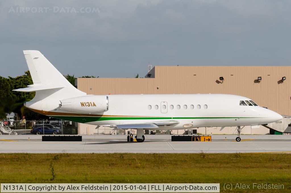 N131A, 2004 Dassault Falcon 2000EX C/N 040, Ft. Lauderdale