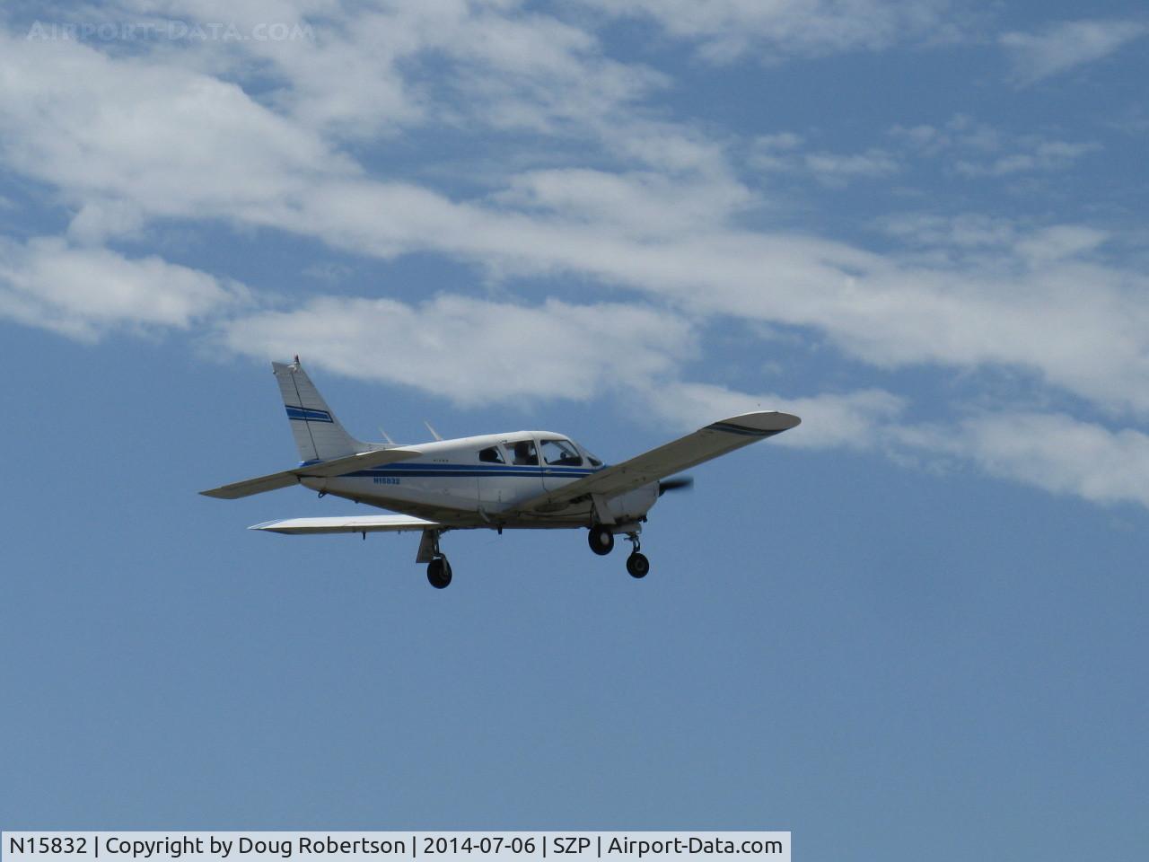 N15832, 1972 Piper PA-28R-200 Arrow IV C/N 28R-7335093, 1972 Piper PA-28R-200 ARROW II, Lycoming IO-360-C1C 200 Hp, takeoff climb Rwy 22