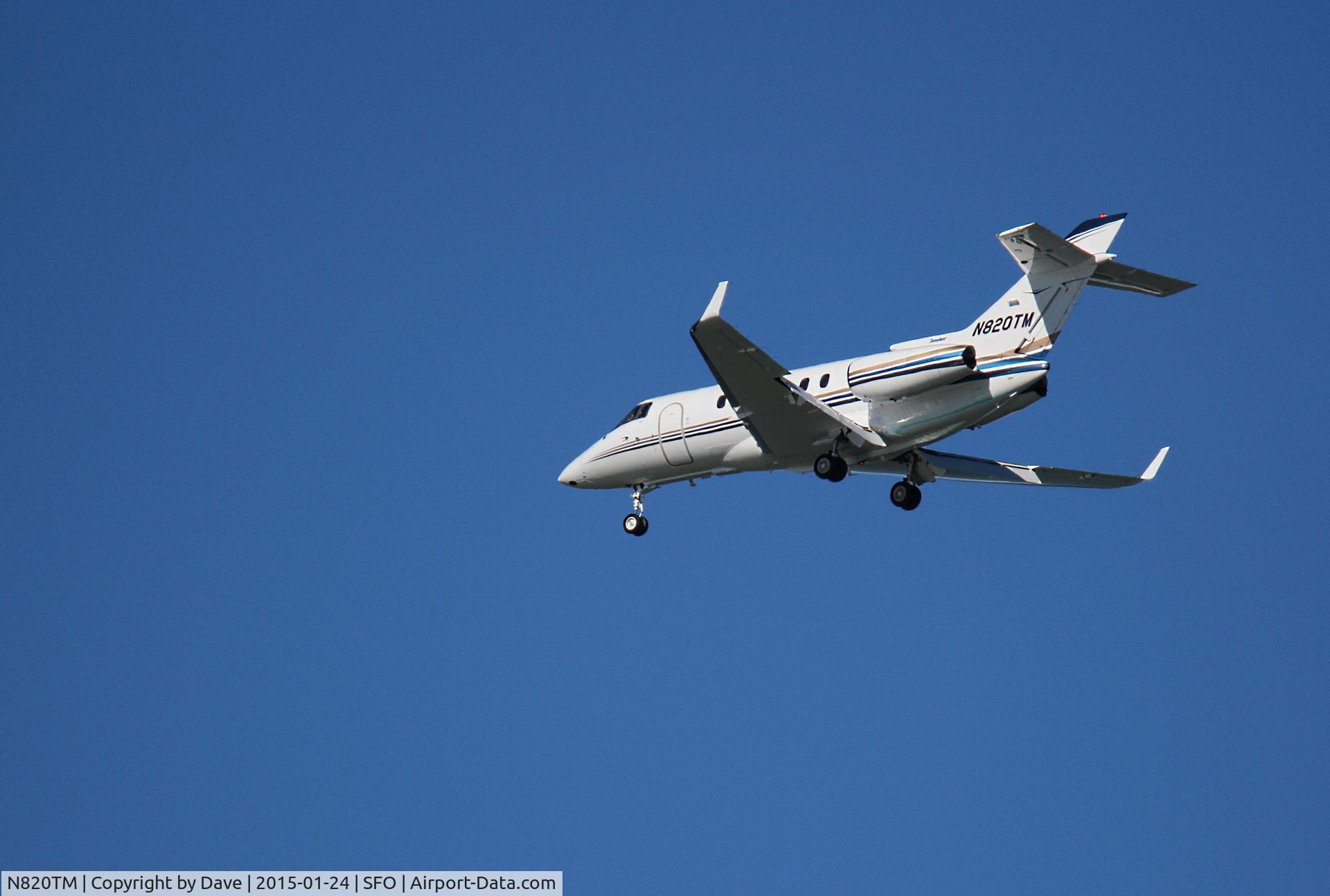 N820TM, 2003 Gulfstream Aerospace G-IV C/N 1508, Arriving SFO  01/24/2015 1:25 pm