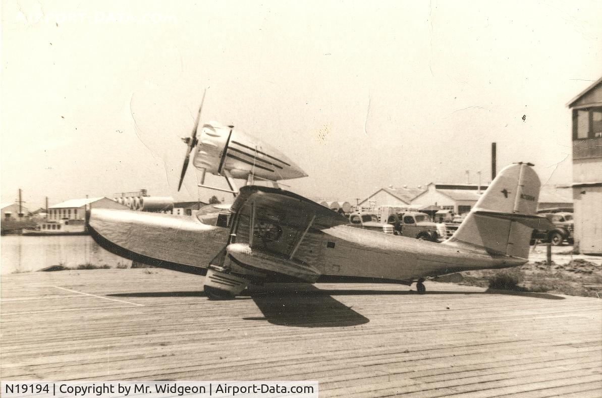 N19194, 1939 Fleetwings SEABIRD C/N F-505, Company Seaplane Base, Harvey, Louisiana