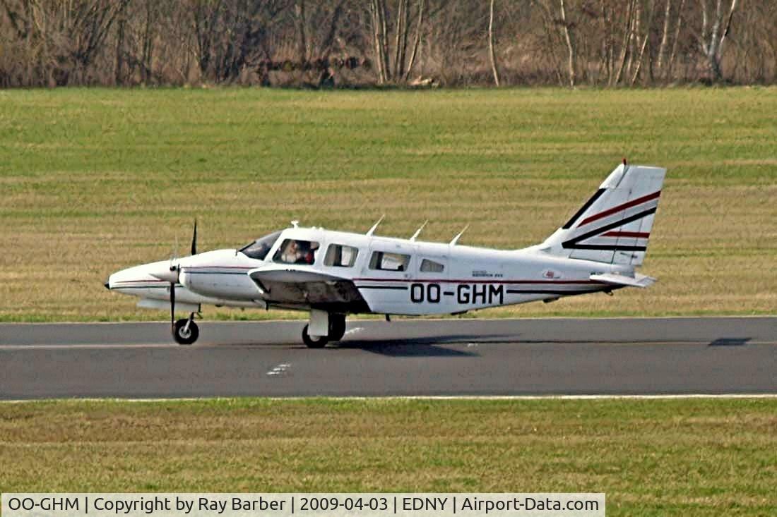 OO-GHM, Piper PA-34-220T Seneca II C/N 348133021, Piper PA-34-220T Seneca III [34-8133021] Friedrichshafen~D 03/04/2009