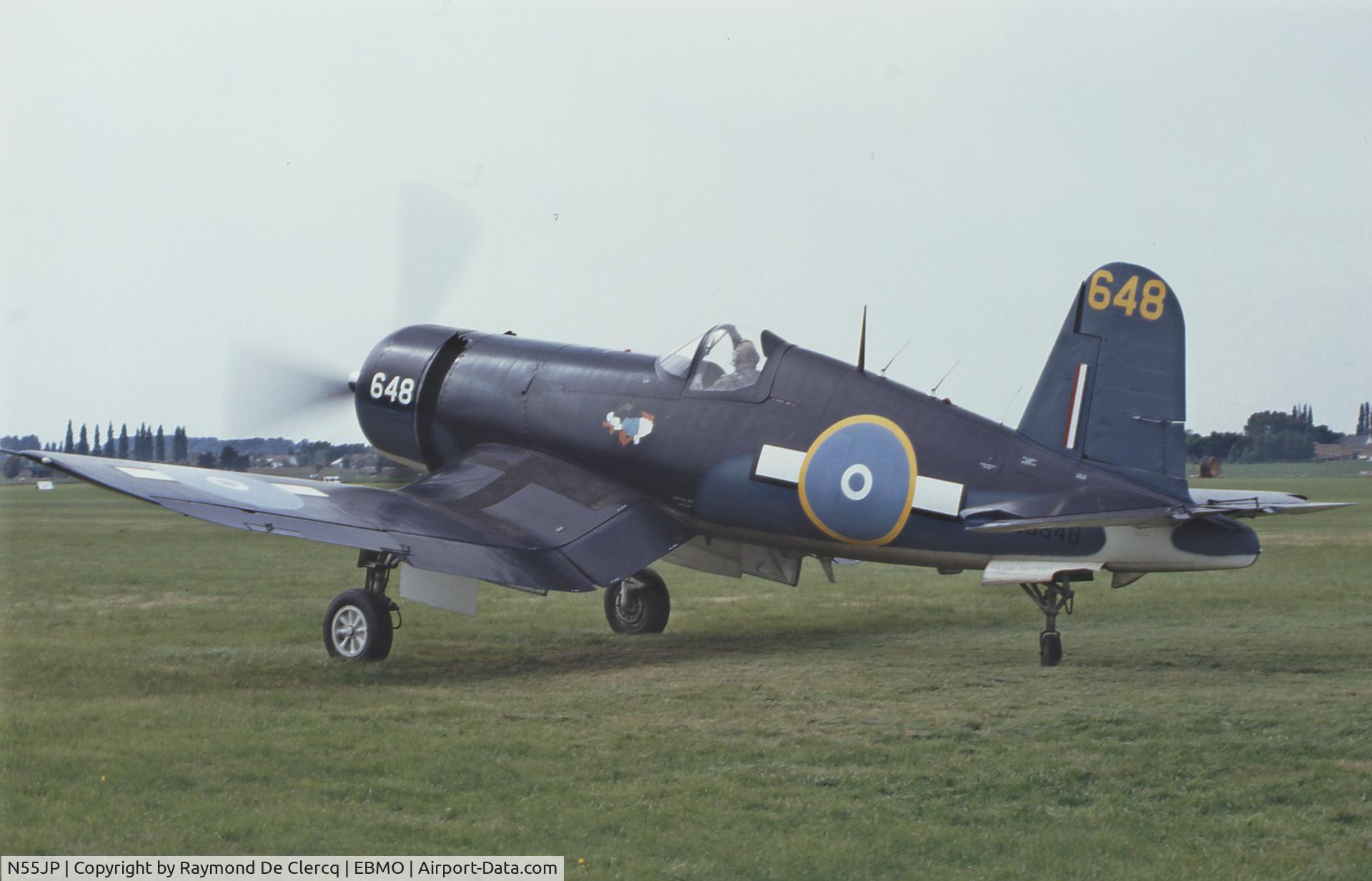 N55JP, 1945 Goodyear FG-1D Corsair C/N 3205, Warming up for take-off at the Moorsele Airshow 1994.
