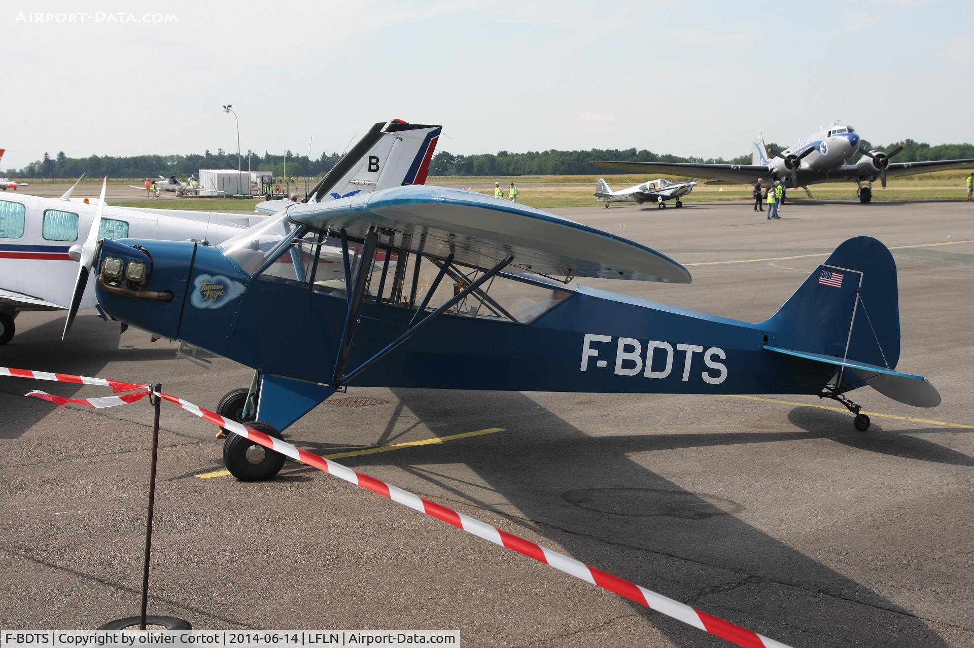 F-BDTS, 1944 Piper L-4J Grasshopper (J3C-65D) C/N 12526, Saint Yan airshow