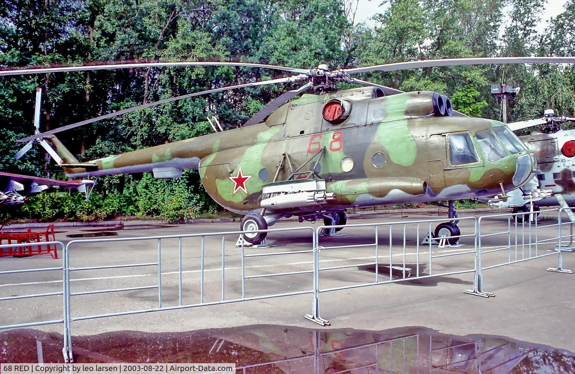 68 RED, 1971 Mil Mi-8T C/N 9710819, Great Patriotic Museum Moscow 22.8.03