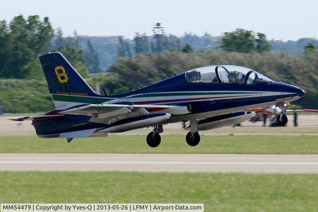 MM54479, Aermacchi MB-339PAN C/N 6674/069/AD008, Italian Air Force Aermacchi MB-339PAN, Frecce Tricolori Aerobatic Team, Number 8 in 2013, Salon De Provence Air Base 701 (LFMY) Open day 2013