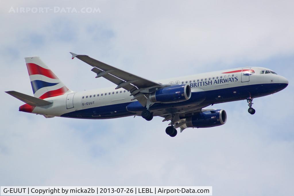 G-EUUT, 2007 Airbus A320-232 C/N 3314, Landing