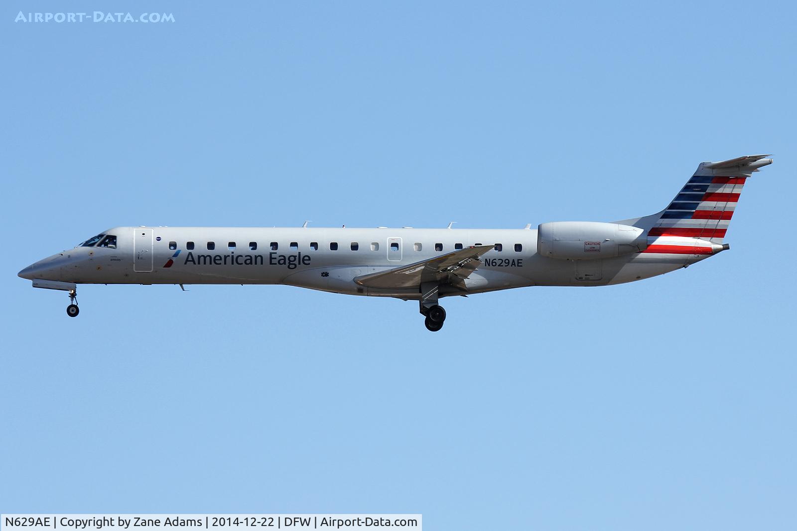 N629AE, 1999 Embraer ERJ-145LR (EMB-145LR) C/N 145130, At DFW Airport
