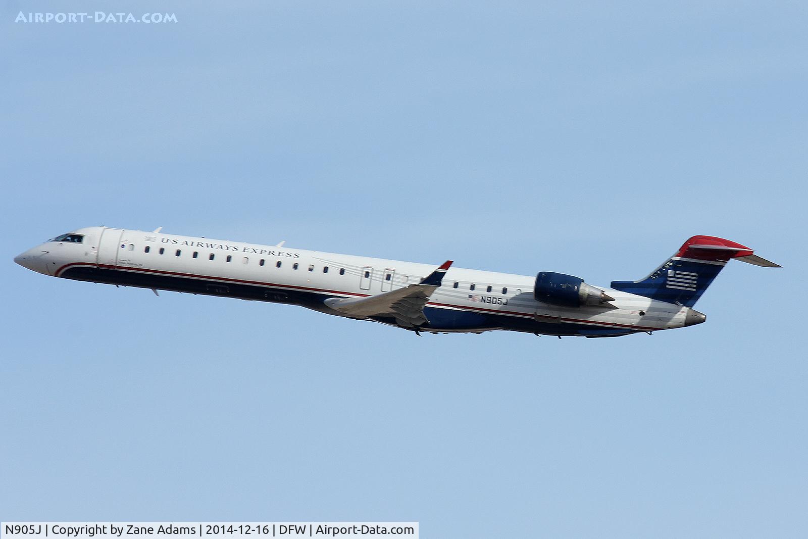 N905J, 2003 Bombardier CRJ-900 (CL-600-2D24) C/N 15005, At DFW Airport