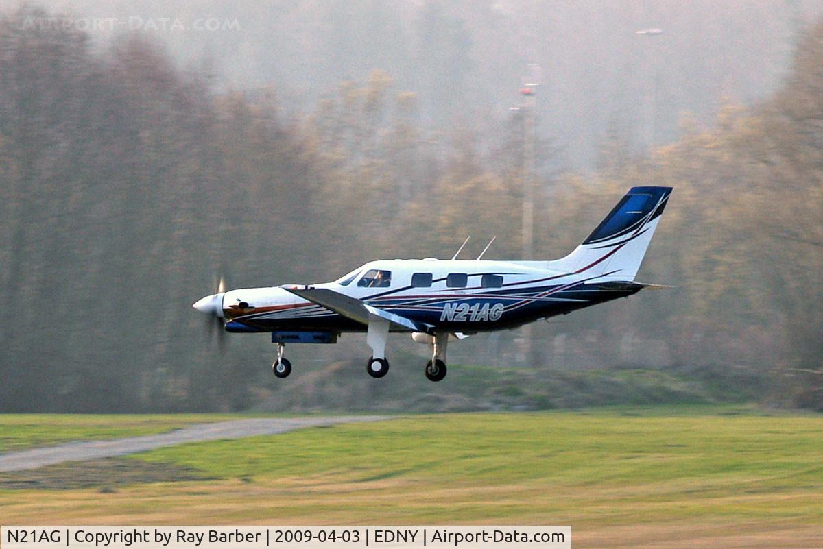 N21AG, 1997 Piper PA-46-350P Malibu Mirage C/N 4636106, Piper PA-46-350P Malibu Mirage JetPROP DLX [4636106] Friedrichshafen~D 03/04/2009