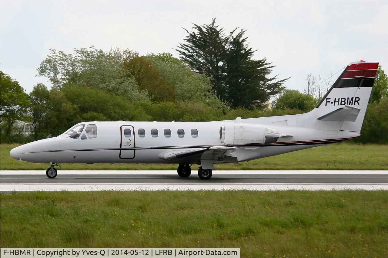F-HBMR, 1992 Cessna 550 Citation II C/N 550-0717, Cessna 550 Citation II, Taxiing to holding point rwy 25L, Brest-Bretagne airport (LFRB-BES)