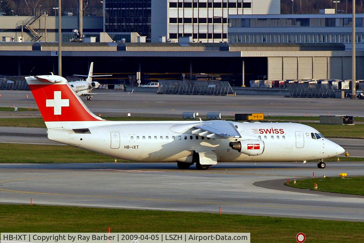 HB-IXT, 1995 British Aerospace Avro 146-RJ100 C/N E3259, BAe 146RJ-100 [E3259] (Swiss European Air Lines) Zurich~HB 05/04/2009