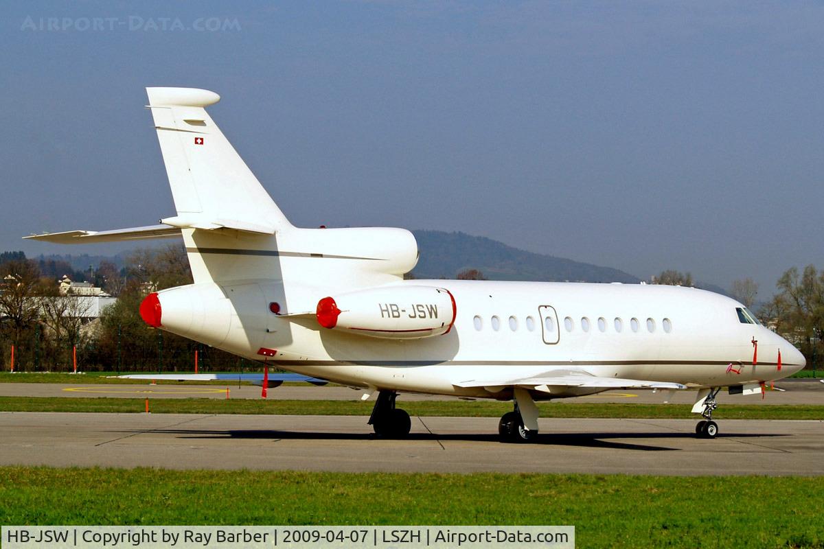 HB-JSW, 2005 Dassault Falcon 900DX C/N 601, Dassault Falcon 900DX [601] (ExecuJet Europe) Zurich~HB 07/04/2009