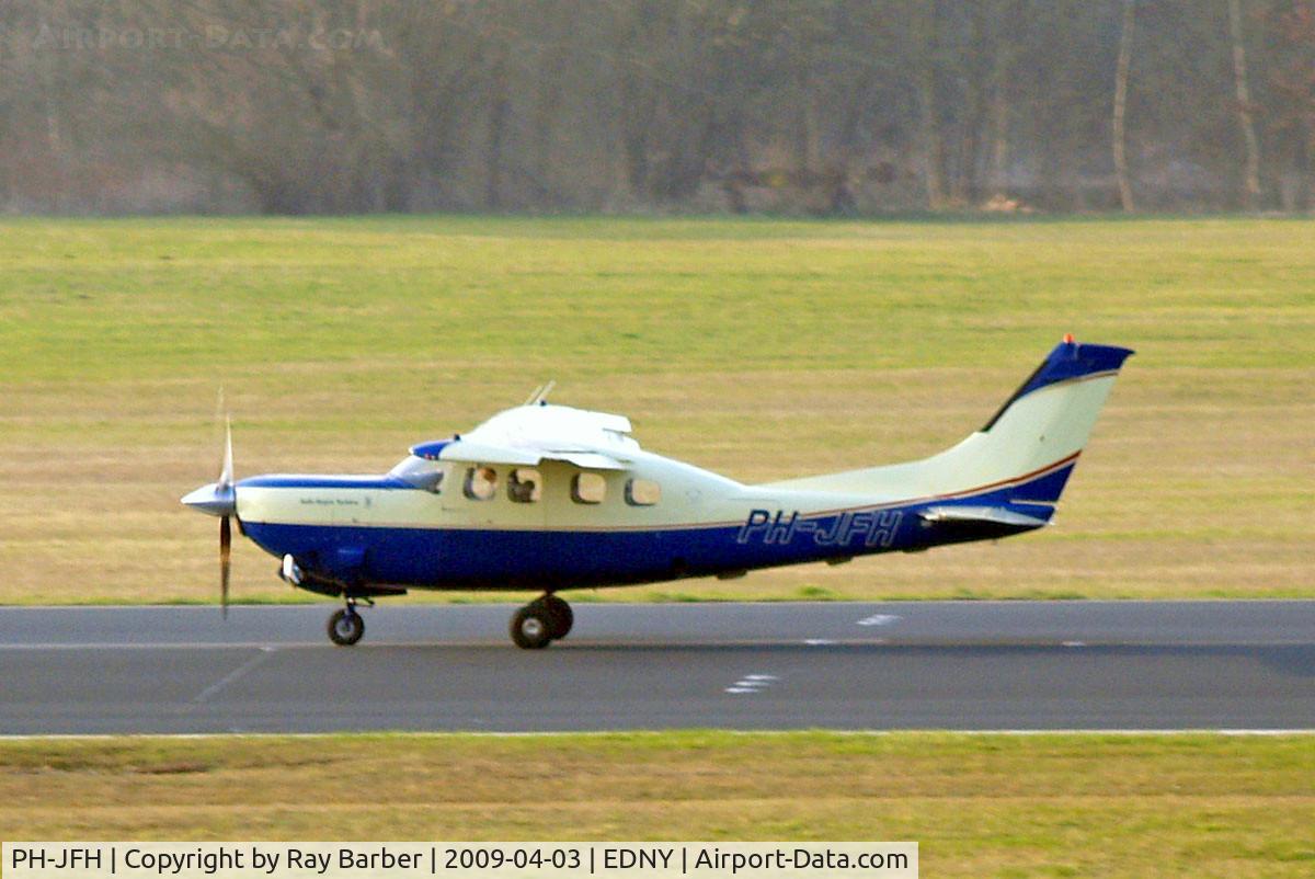 PH-JFH, Cessna P210N Pressurised Centurion C/N P21000726, Cessna P.210N Pressurized Centurion [P210-00726] Friedrichshafen~D 03/04/2009