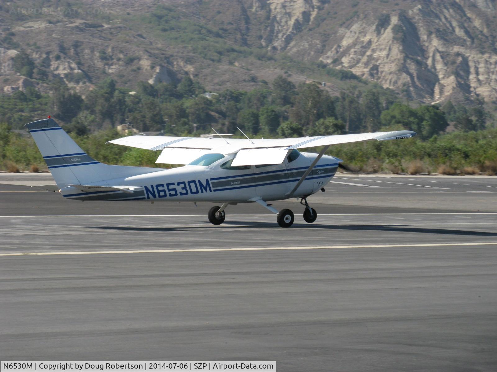 N6530M, 1975 Cessna 182P Skylane C/N 18263742, 1975 Cessna 182P SKYLANE, Continental O-470-S 230 Hp, landing roll Rwy 22