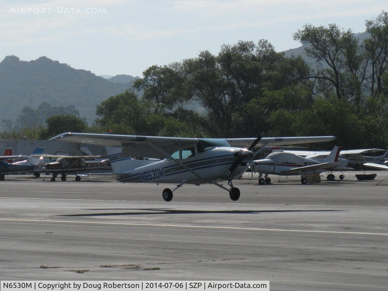 N6530M, 1975 Cessna 182P Skylane C/N 18263742, 1975 Cessna 182P SKYLANE, Continental O-470-S 230 Hp, flaps landing near touchdown Rwy 22
