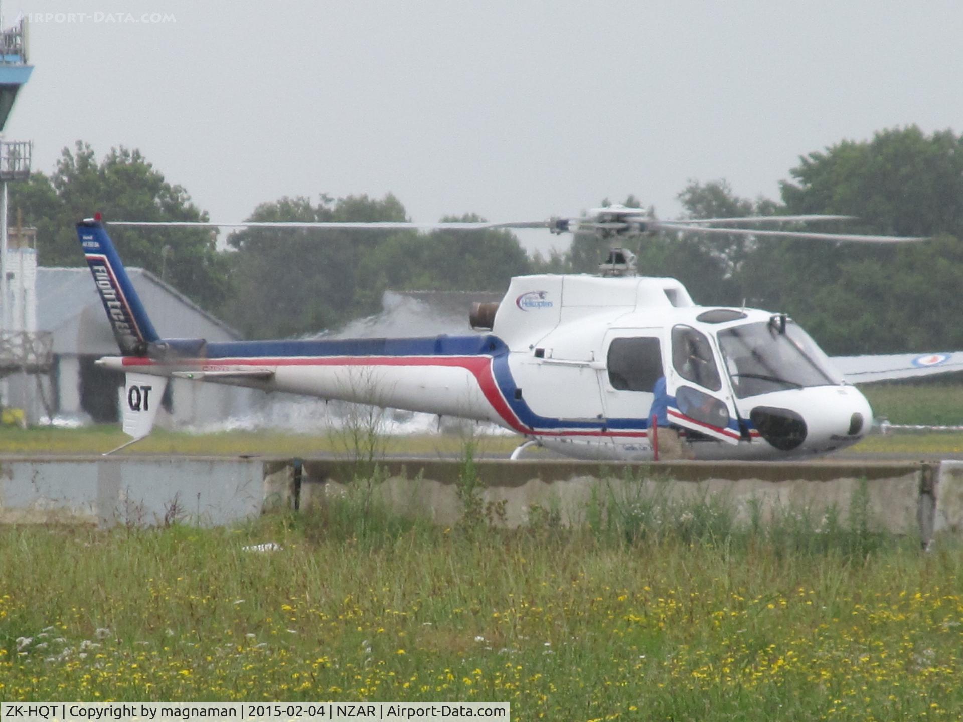 ZK-HQT, Aerospatiale AS-350B Ecureuil C/N 1729, better view from side road.