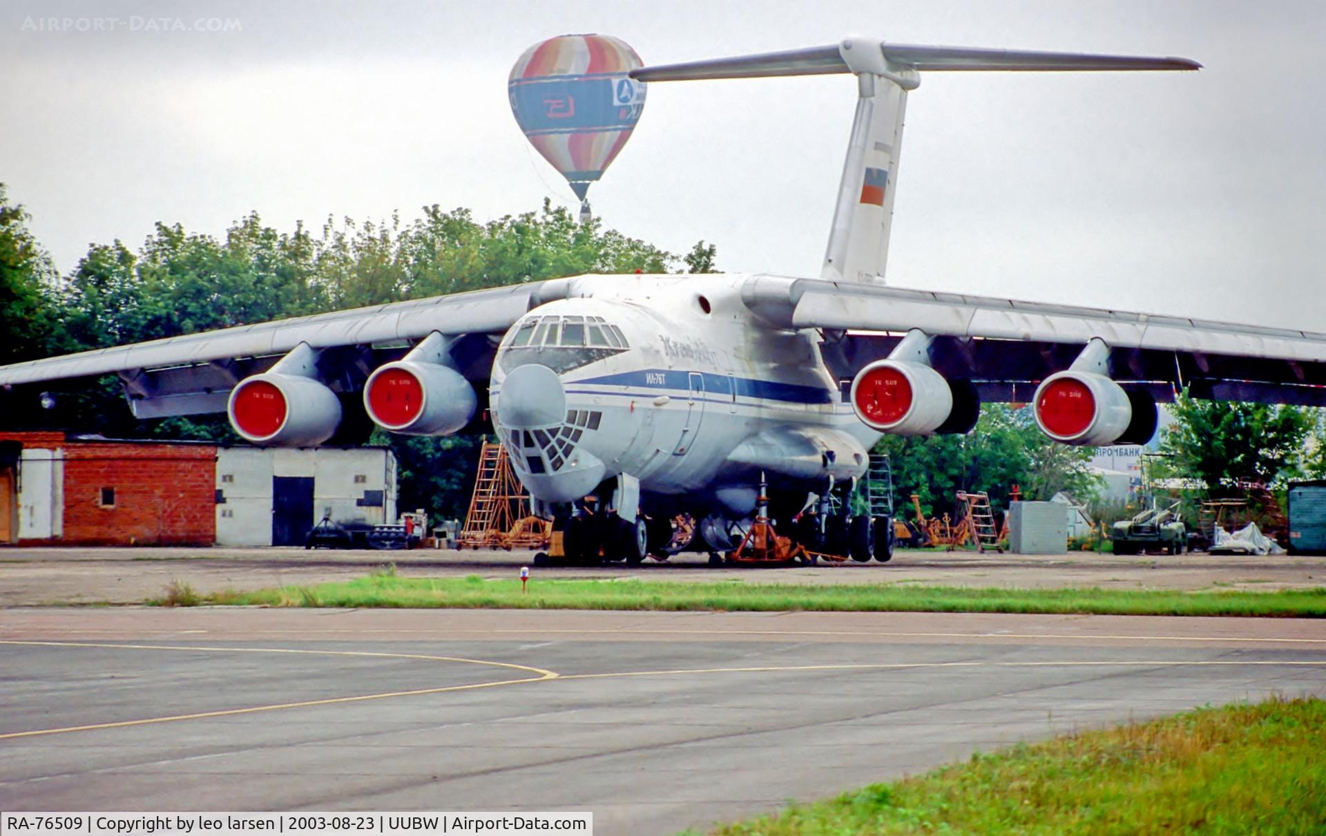 RA-76509, 1978 Ilyushin Il-76T C/N 083413415, Zhukovsky Moscow 23.8.03