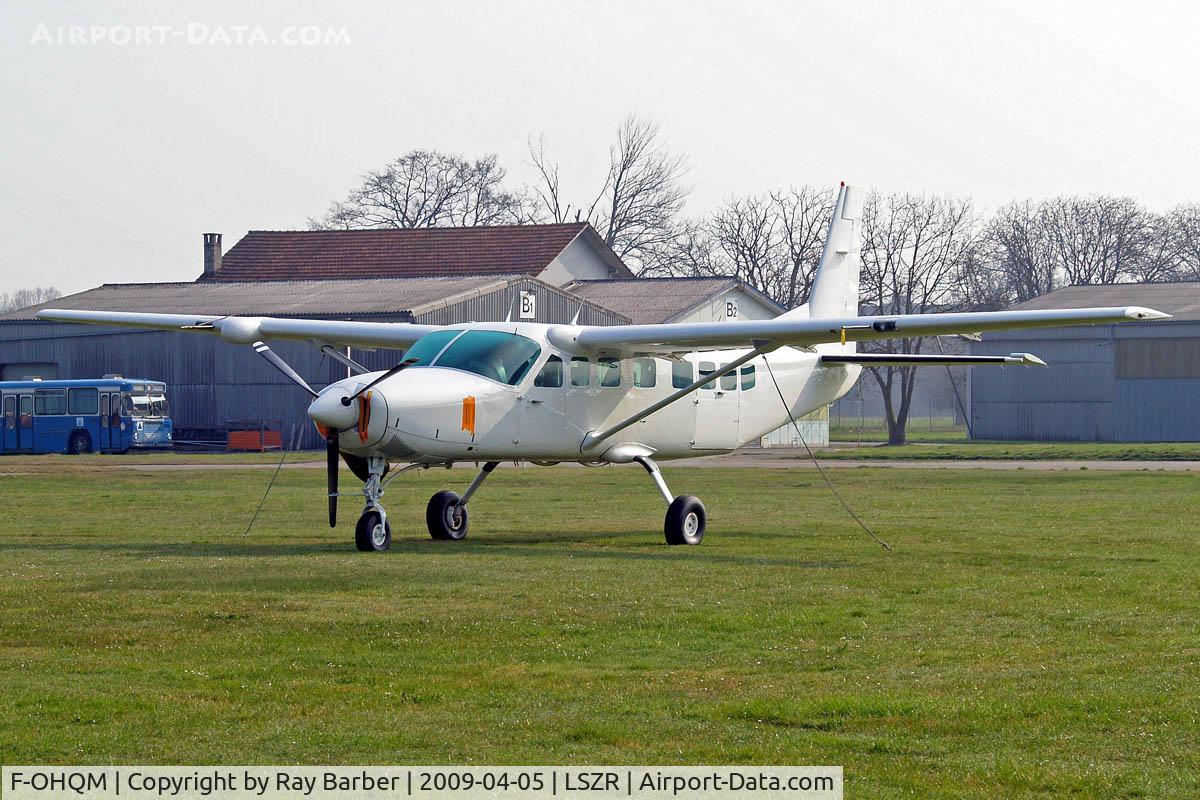 F-OHQM, 1998 Cessna 208B Grand Caravan C/N 208B-0726, Cessna 208B Grand Caravan [208B-0726] Altenrhein~HB 05/04/2009. Unmarked identity gotten from c/n plate.