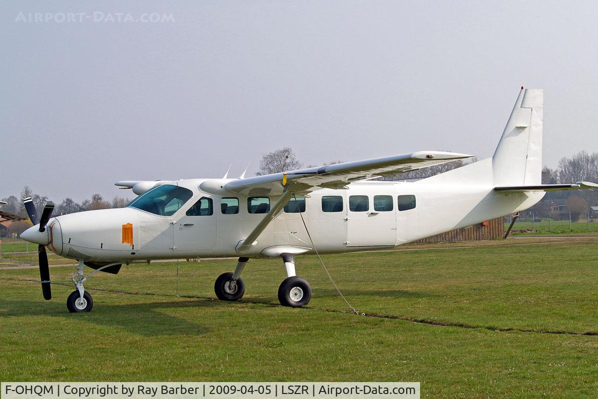 F-OHQM, 1998 Cessna 208B Grand Caravan C/N 208B-0726, Cessna 208B Grand Caravan [208B-0726] Altenrhein~HB 05/04/2009. Unmarked identity gotten from c/n plate.