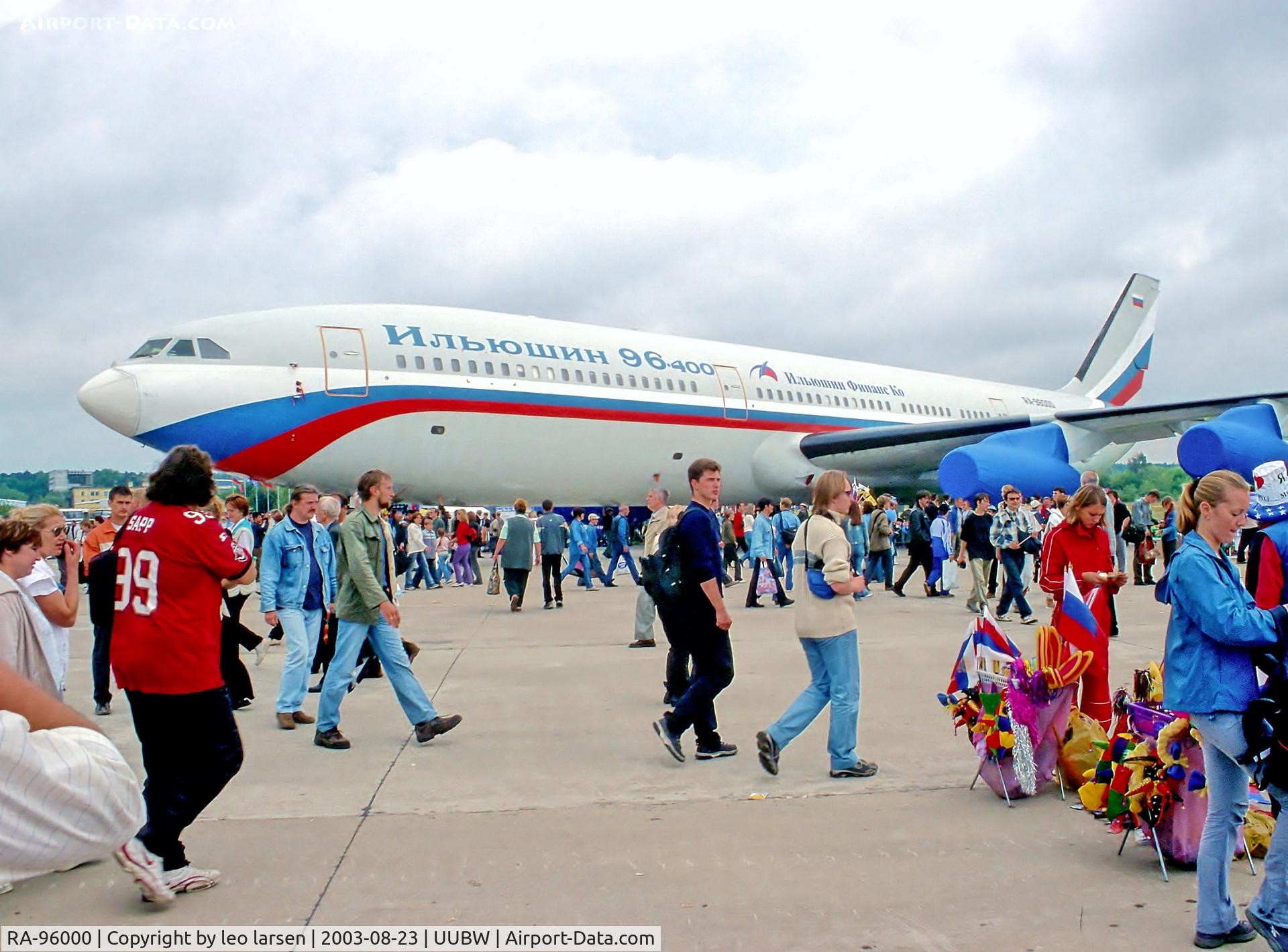 RA-96000, 1988 Ilyushin Il-96M C/N 101, Zhukovsky Moscow 23.8.03