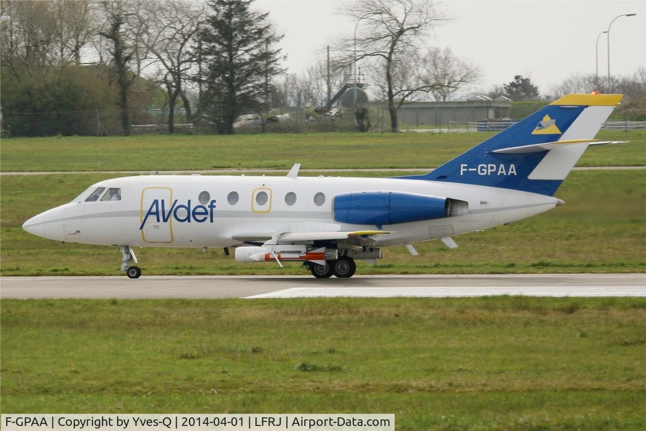 F-GPAA, 1967 Dassault Falcon (Mystere) 20C C/N 103, Dassault Falcon 20C, Take off Rwy 08, Landivisiau Naval Air Base (LFRJ)