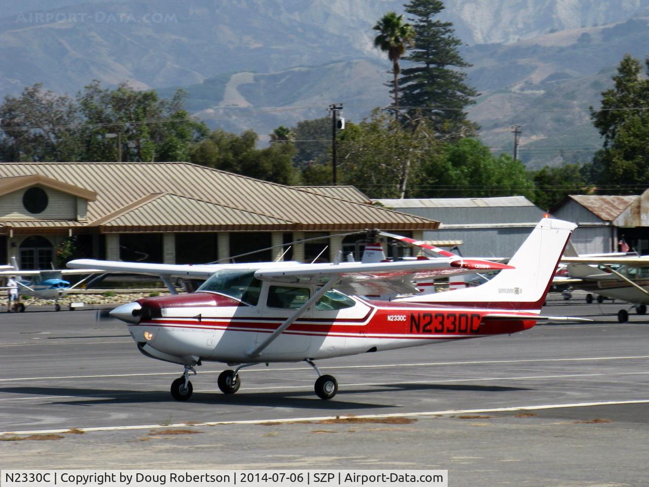 N2330C, 1978 Cessna R182 Skylane RG C/N R18200151, 1978 Cessna R182 SKYLANE RG, Lycoming O-540-J3C5D 235 Hp, landing roll Rwy 22