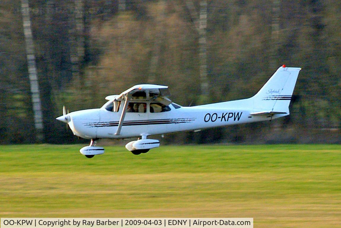 OO-KPW, Cessna 172R C/N 17280065, Cessna 172R Skyhawk [172-80065] Friedrichshafen~D 03/04/2009