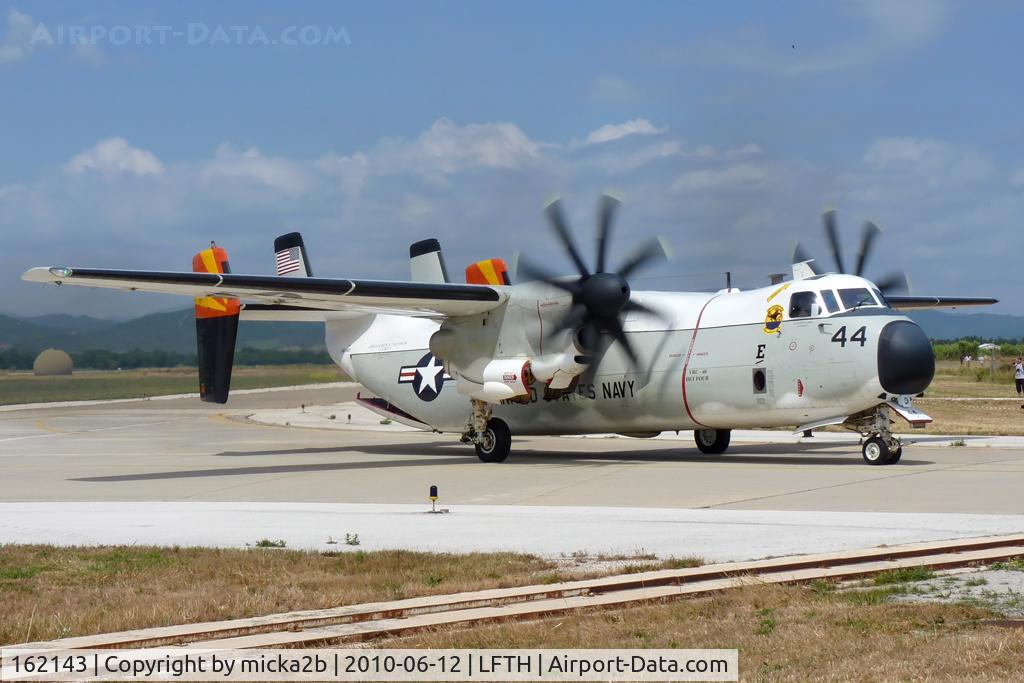162143, 1985 Grumman C-2A Greyhound C/N 23, Taxiing