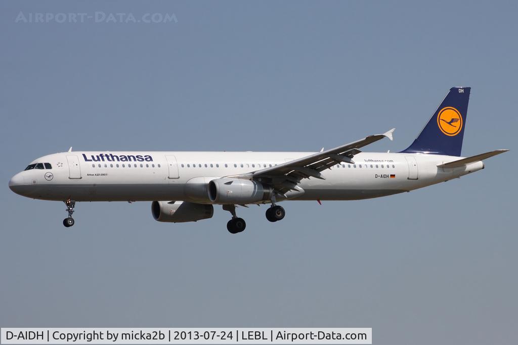 D-AIDH, 2011 Airbus A321-231 C/N 4710, Landing