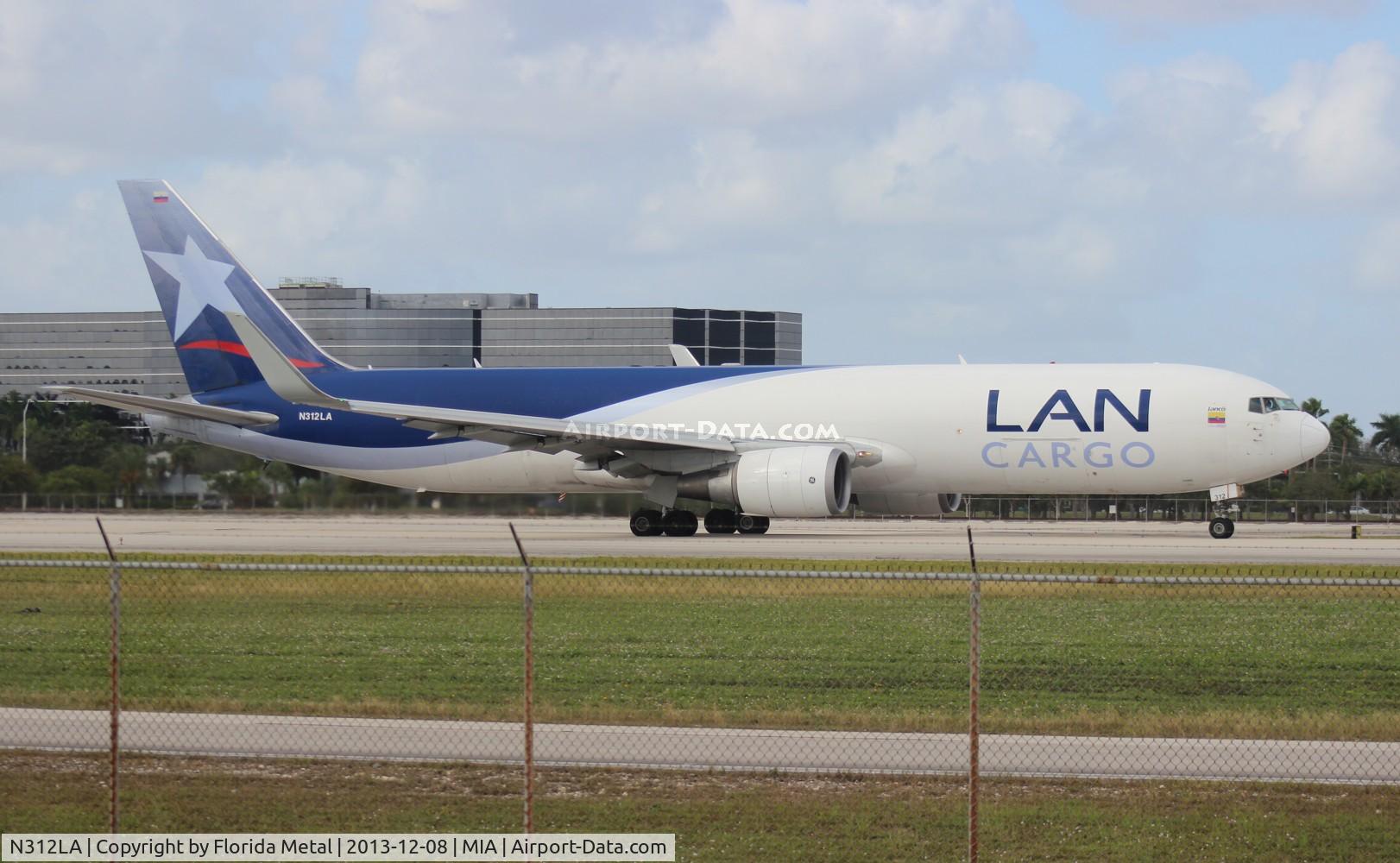 N312LA, 2001 Boeing 767-316F C/N 32572, LAN 767-300F