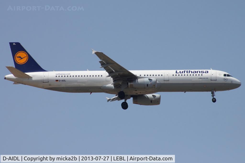 D-AIDL, 2011 Airbus A321-231 C/N 4881, Landing