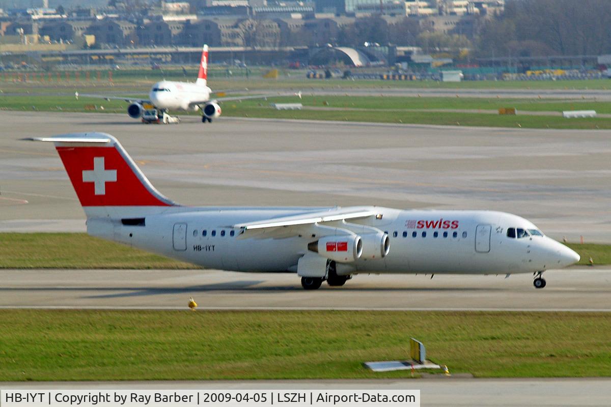 HB-IYT, 2000 British Aerospace Avro 146-RJ100 C/N E3380, BAe 146-RJ100 [E3380] (Swiss European Air Lines) Zurich~HB 05/04/2009