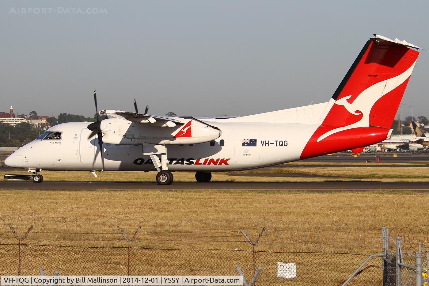 VH-TQG, 1996 De Havilland Canada DHC-8-201 Dash 8 C/N 430, taxiing to 34R