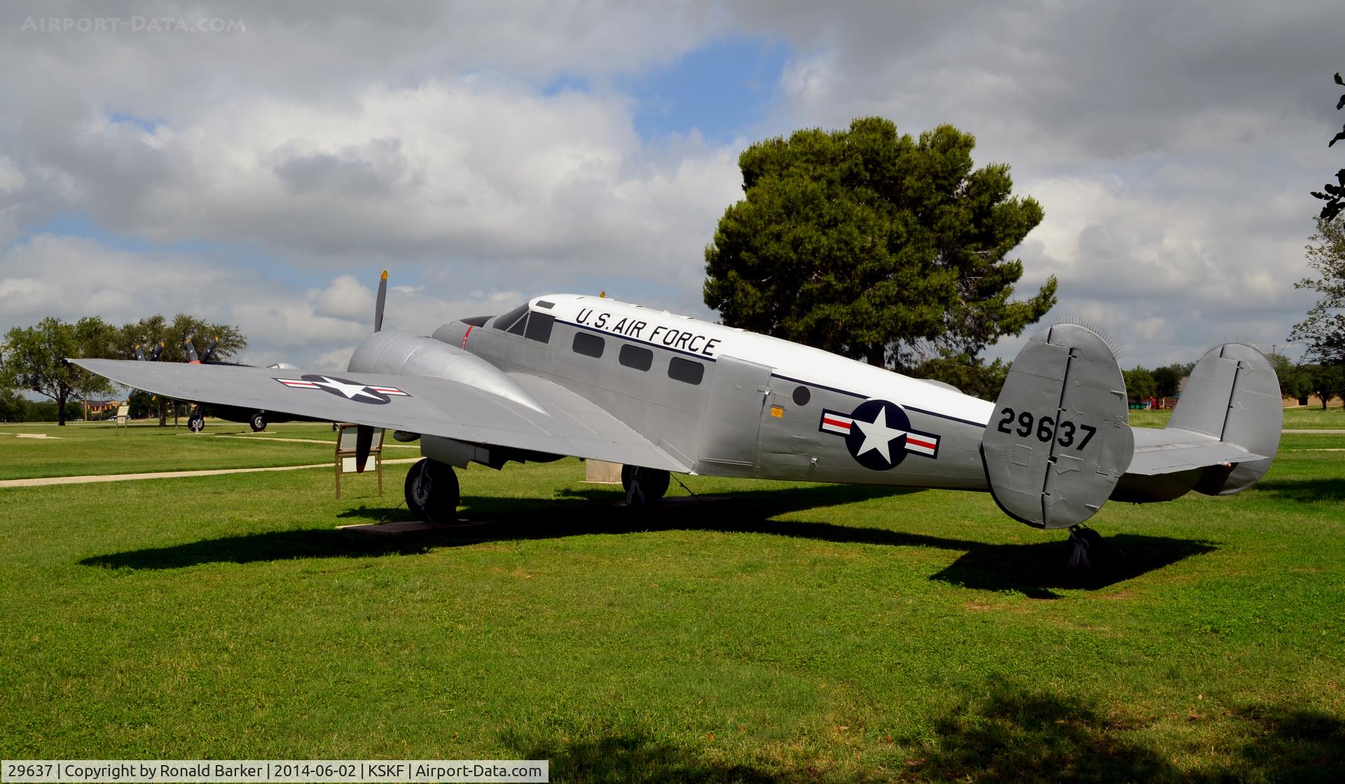 29637, Beech UC-45J Expeditor C/N 29637, Shown as 42-9637, LMTC