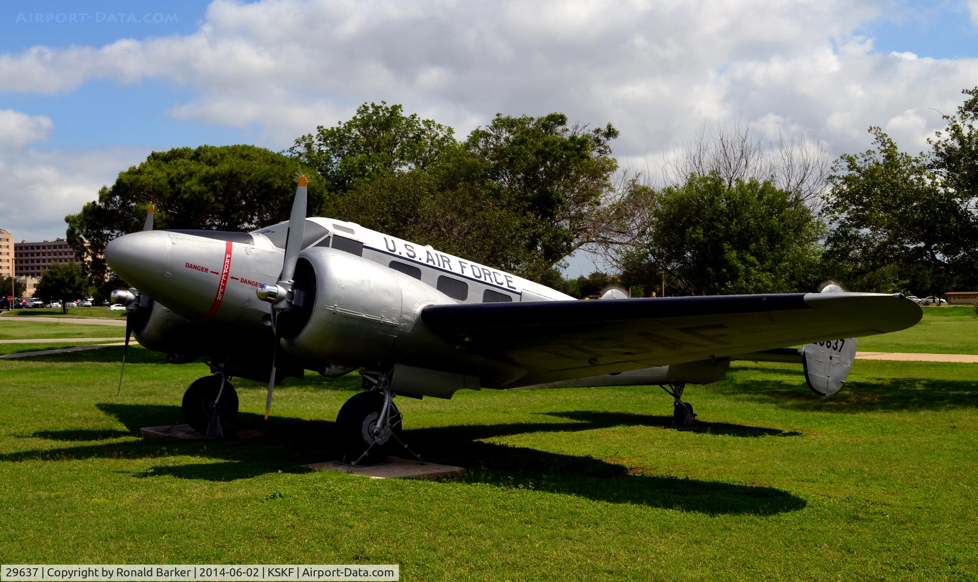 29637, Beech UC-45J Expeditor C/N 29637, Shown as 42-9637, LMTC