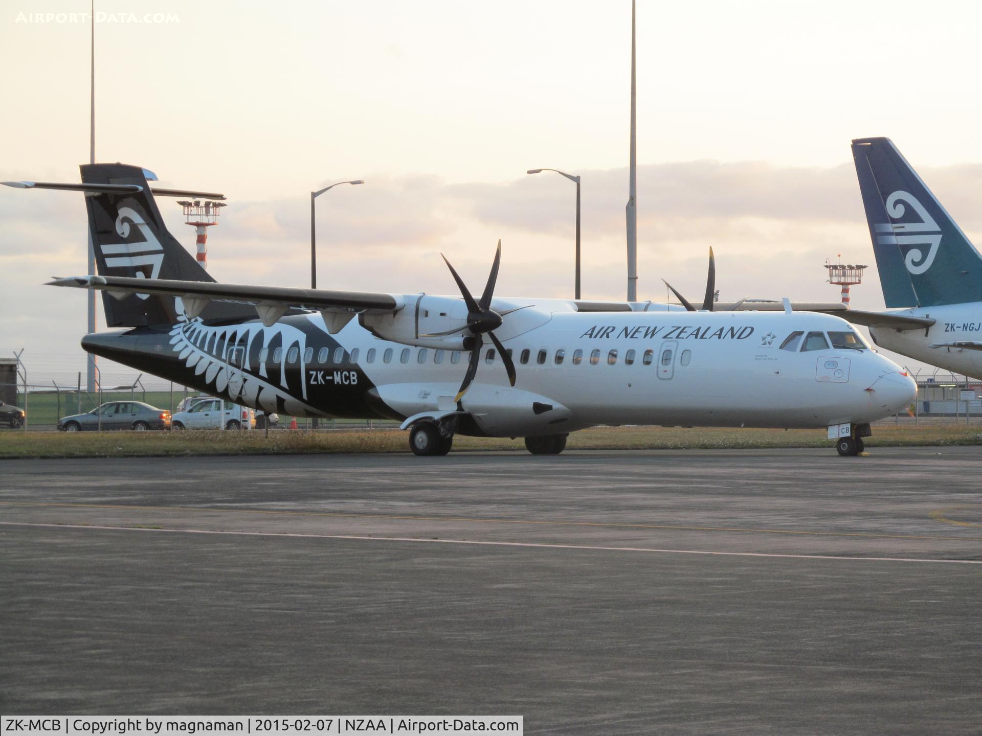 ZK-MCB, 1999 ATR 72-212A C/N 598, outside ANZ maintenance