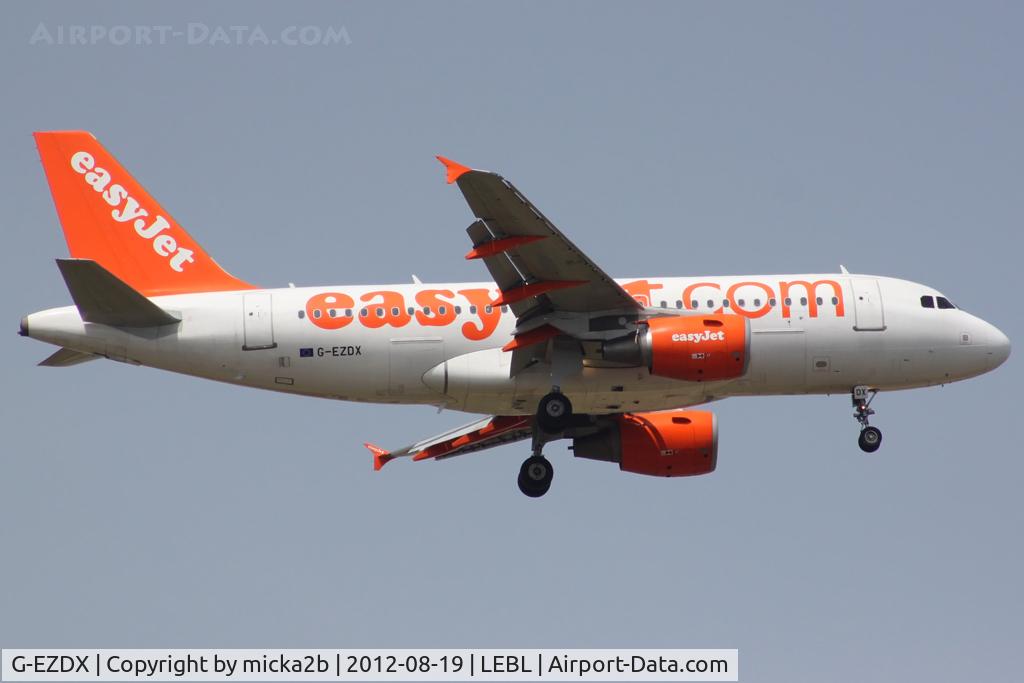 G-EZDX, 2009 Airbus A319-111 C/N 3754, Landing