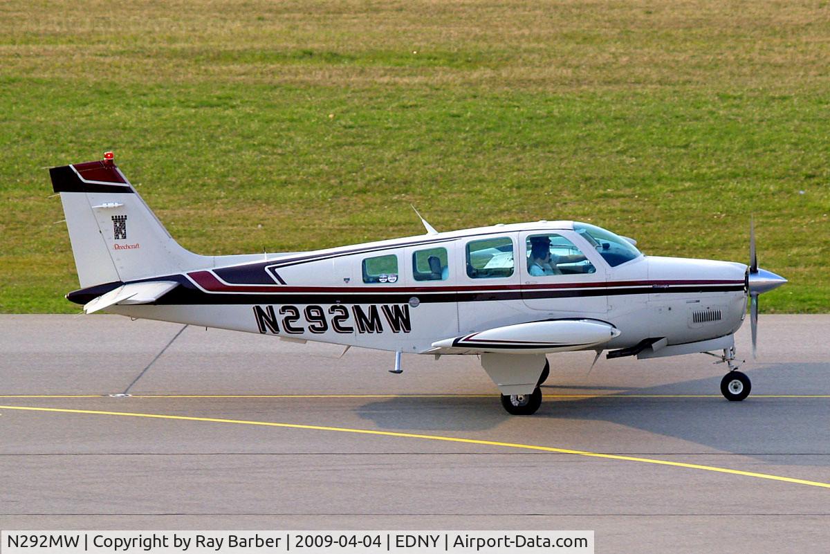 N292MW, 1994 Beech A36 Bonanza 36 C/N E-2862, Beech A36 Bonanza 36 [E-2862] Friedrichshafen~D 04/04/2009