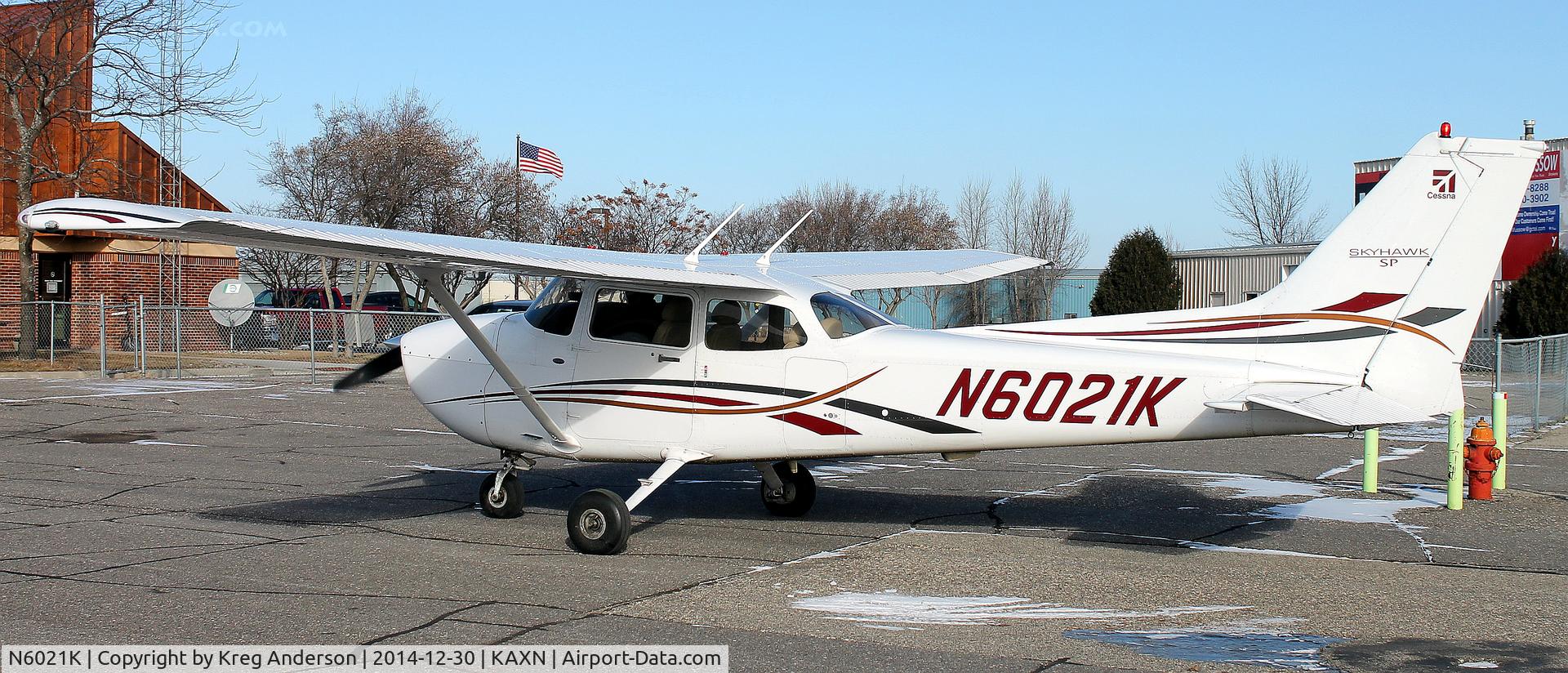 N6021K, 2006 Cessna 172S C/N 172S10181, Cessna 172S Skyhawk on the ramp.